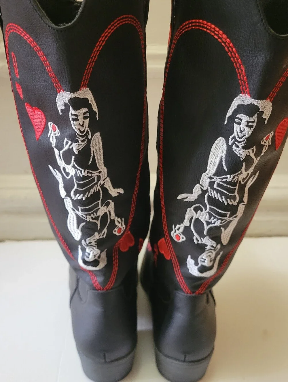 Tall Western Queens of Hearts Boots Red & White Faux Leather EUC